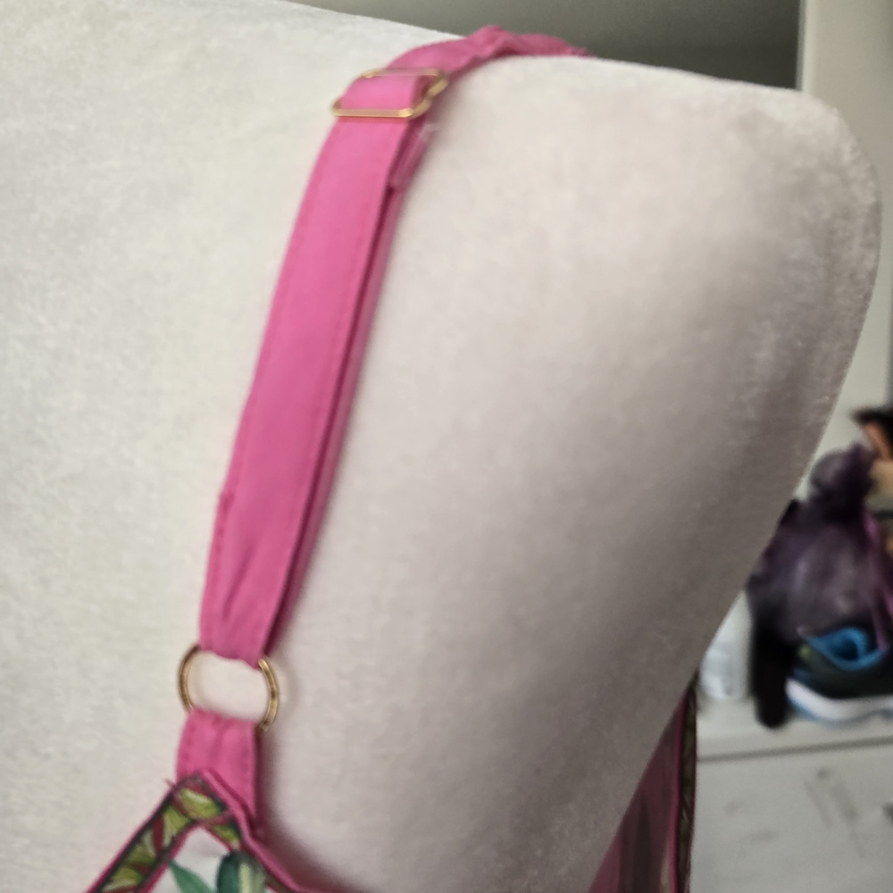 Floral Pink Sleeveless Dress - Picture 4 of 7